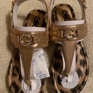 G by guess thong sandals
